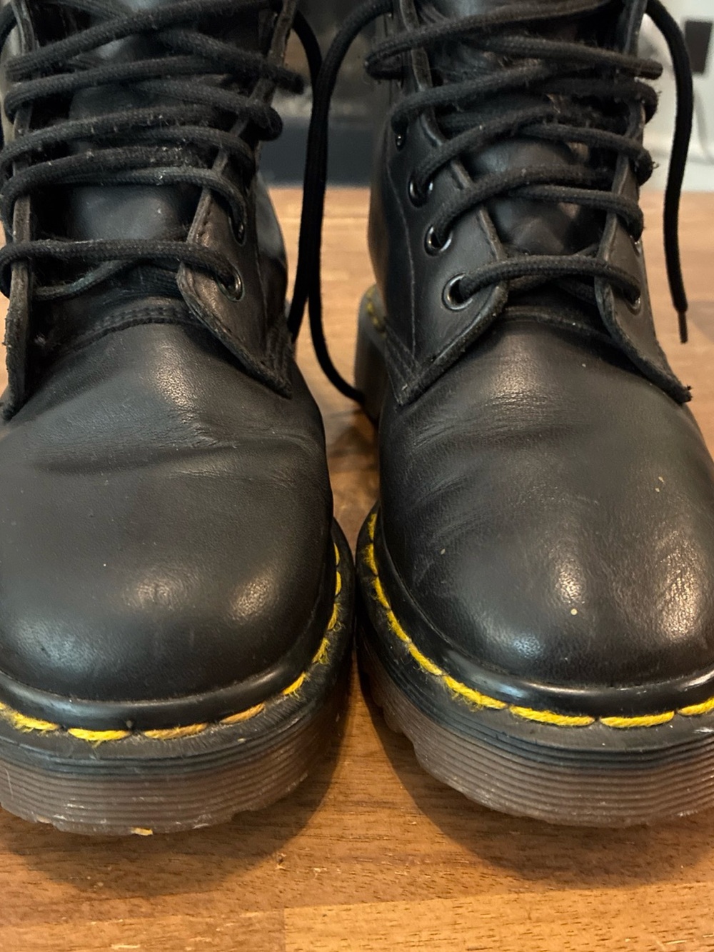 Vtg 1990s Dr. Martens 1460 Made in England Black Smooth Leather Boots UK 4 US 6 - Picture 9 of 16